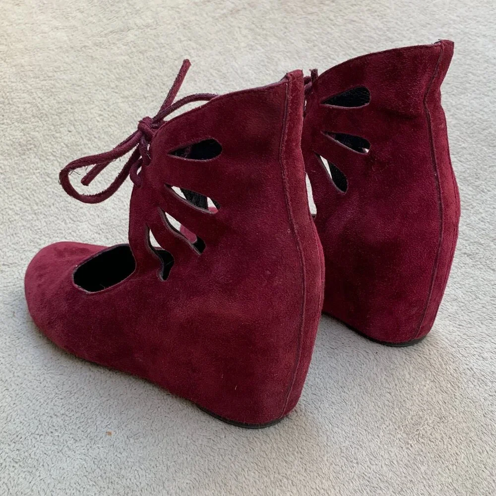 Jeffrey Campbell Pavilion Genuine Suede Hidden Wedges Sz8